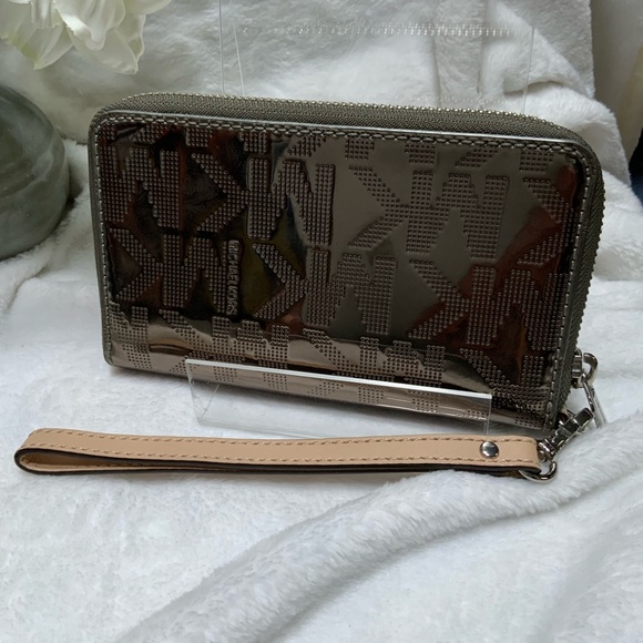 Michael Kors Gold and Tan Wristlet - Picture 2 of 3
